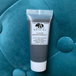 CLEAR IMPROVEMENT™ Active Charcoal Mask